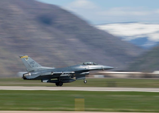 F-16 taking off Hill AFB April 2019