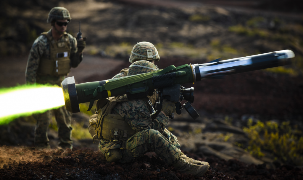 A U.S. Marine fires a shoulder-fired Javelin during Exercise Bourgainville II, Hawaii - 2019-05-15 - Lance Cpl Jacob Wilson