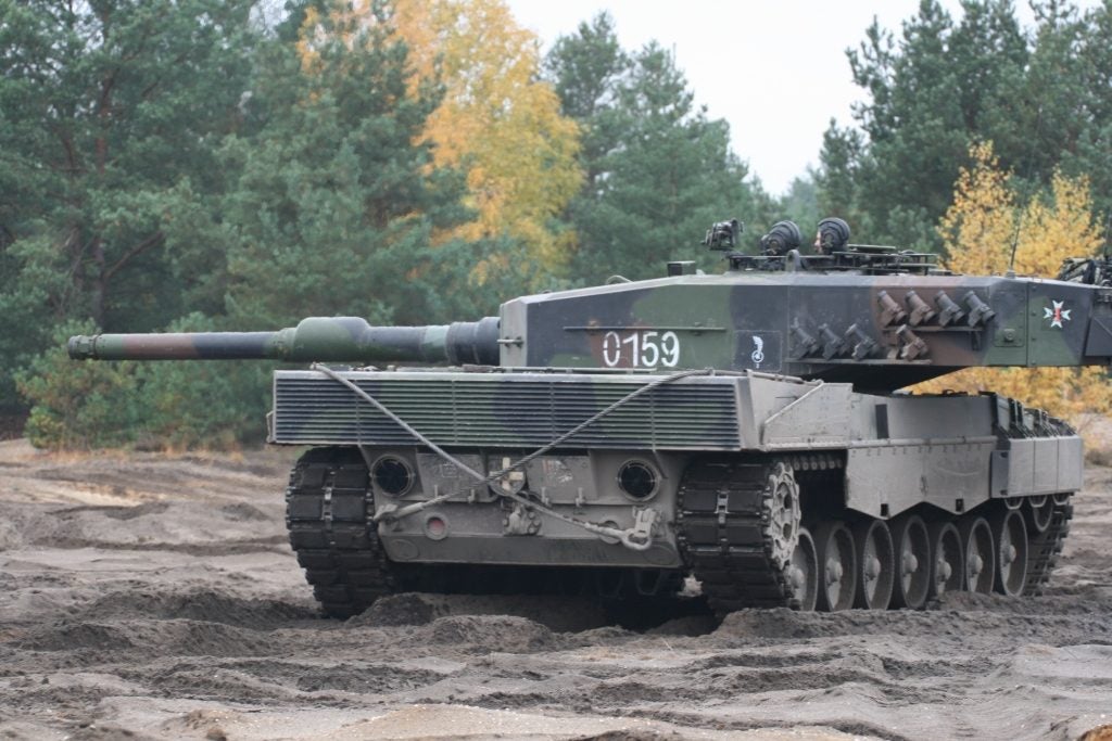Polish Leopard 2 Modernization Meets Dead End Overt Defense