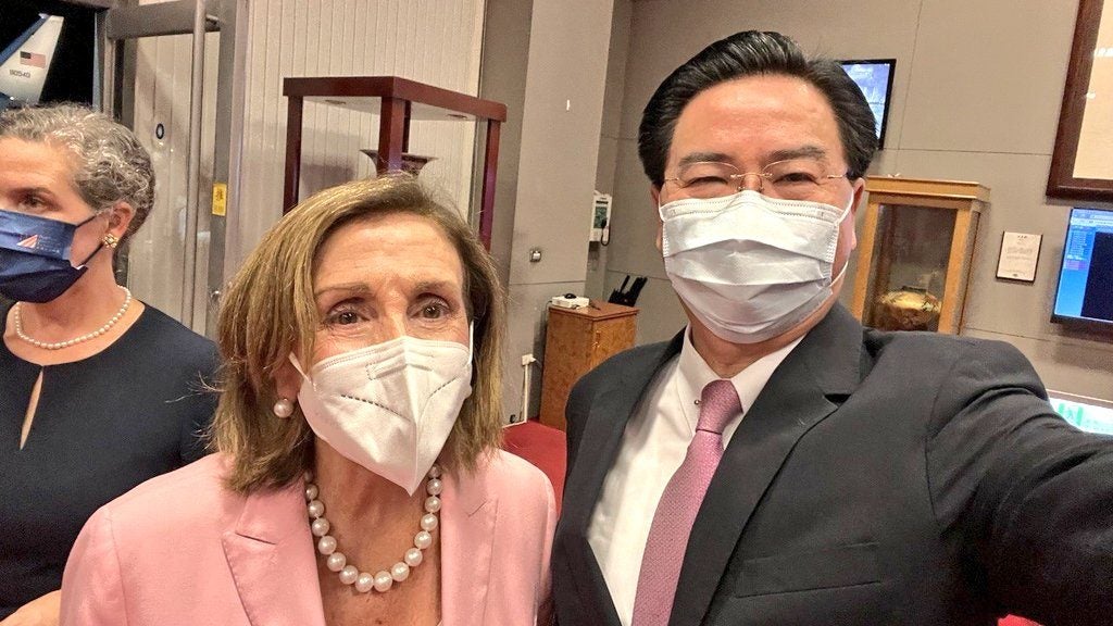 House speaker Nancy Pelosi and Taiwanese foreign minister Joseph Wu takes a selfie