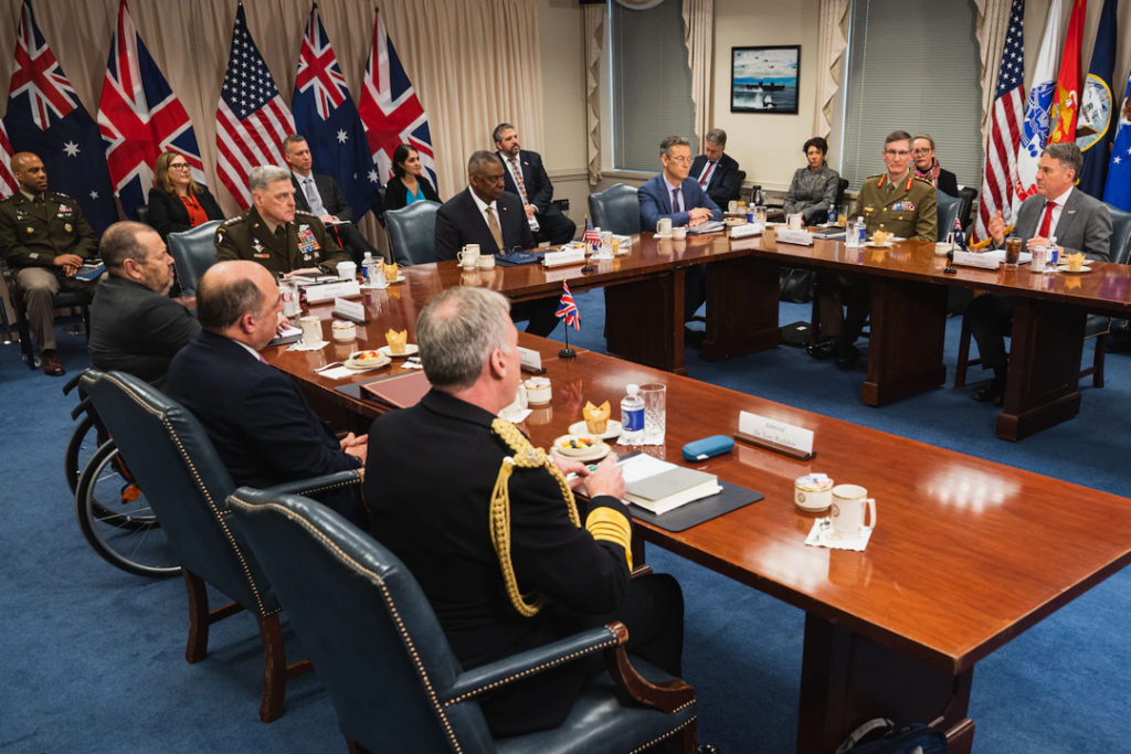 Trilateral AUKUS Defense Ministers Meeting Held for the First Time