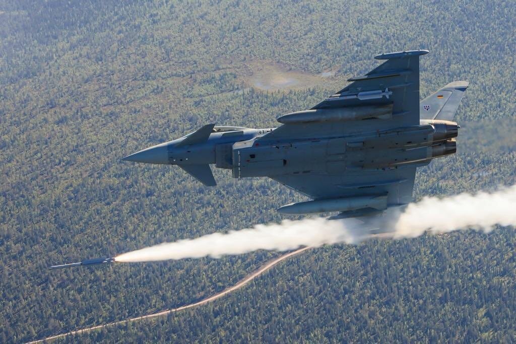 A German Air Force Eurofighter launches an IRIS-T air-to-air missile during an exercise in Sweden (German Air Force)