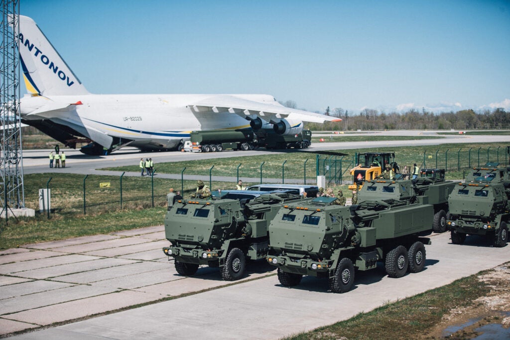 Estonian HIMARS launchers after being unloaded from the Antonov Airlines An-124 that delivered them to Estonia (Estonian Centre for Defence Investments)