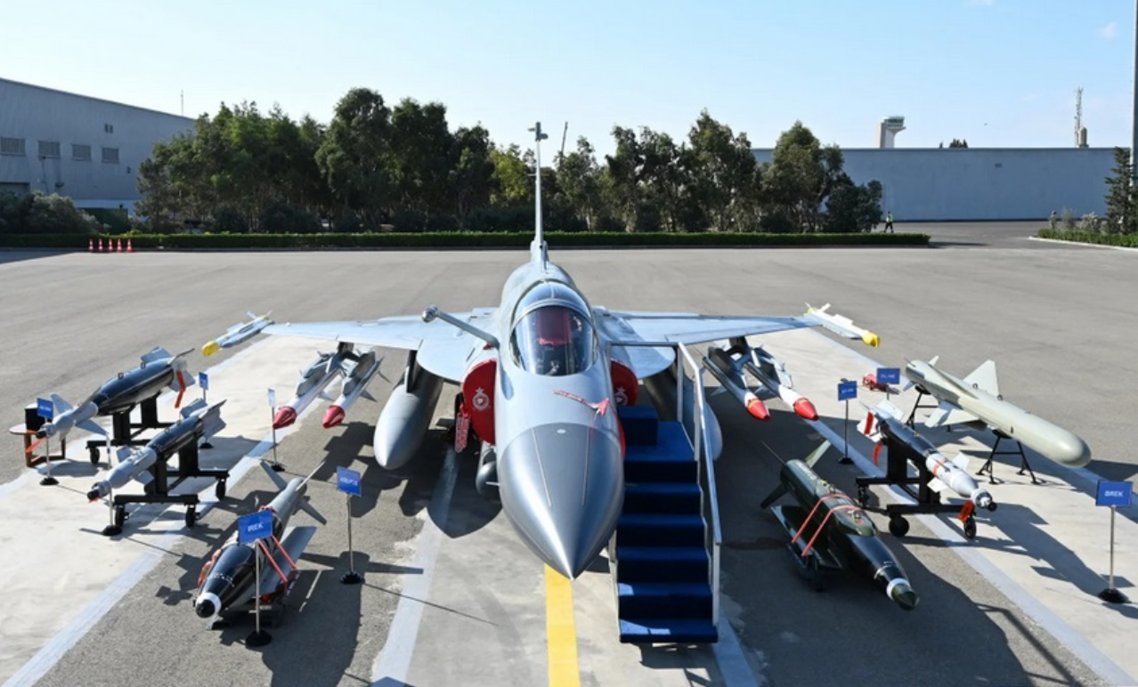 Pakistan Signs $4.6 Billion JF-17 Fighter Jet Deal with Azerbaijan