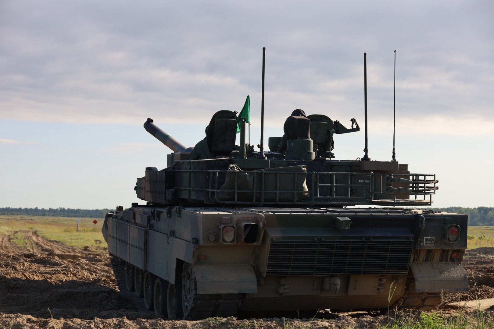 Polish Defense Minister: K2 Tank Deal Awaiting New Korean Defense Minister